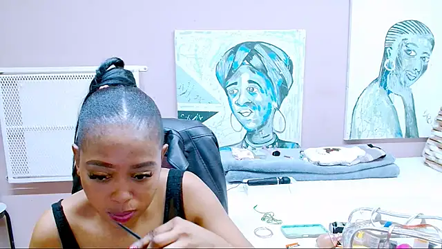 TyraHotxxx online show from 06.04.26