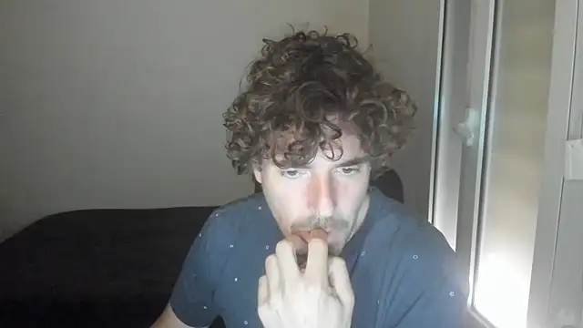 Snapshot of joaquin420_hot chatting on 02.11.26 joaquin420 hot online show from 02.11.26