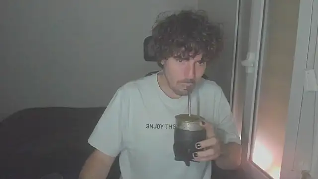 Snapshot of joaquin420_hot chatting on 02.13.26 joaquin420 hot online show from 02.13.26