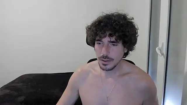 Snapshot of joaquin420_hot chatting on 02.21.26 joaquin420 hot online show from 02.21.26