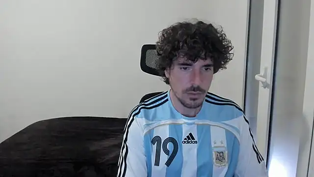 Snapshot of joaquin420_hot chatting on 02.23.26 joaquin420 hot online show from 02.23.26