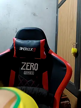 Snapshot of Aly_live chatting on 02.19.26 Aly live online show from 02.19.26