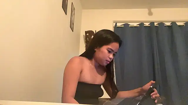 JanethSzerszen online show from 02.18.26