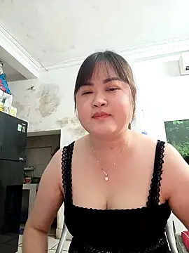 Kee-kimlee online show from 04.13.26