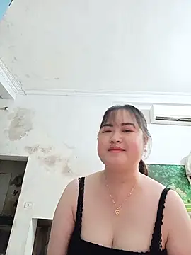 Snapshot of Kee-kimlee chatting on 06.17.26 Kee-kimlee online show from 06.17.26