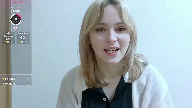 Snapshot of e_ri_ka93 chatting on 06.11.26 e ri ka93 online show from 06.11.26