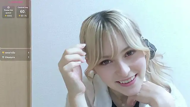 Snapshot of e_ri_ka93 chatting on 06.21.26 e ri ka93 online show from 06.21.26