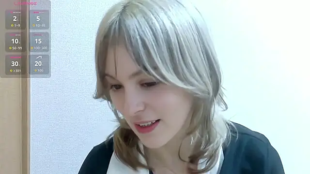Snapshot of e_ri_ka93 chatting on 07.14.26 e ri ka93 online show from 07.14.26