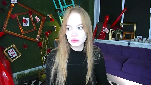 AmyNox online show from 04.18.26