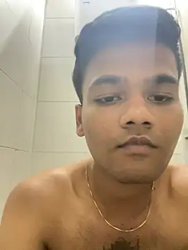 Snapshot of Dazzling_dude chatting on 02.27.26 Dazzling dude online show from 02.27.26