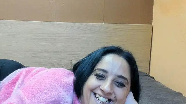 PinkyTwerkyX online show from 10.16.25