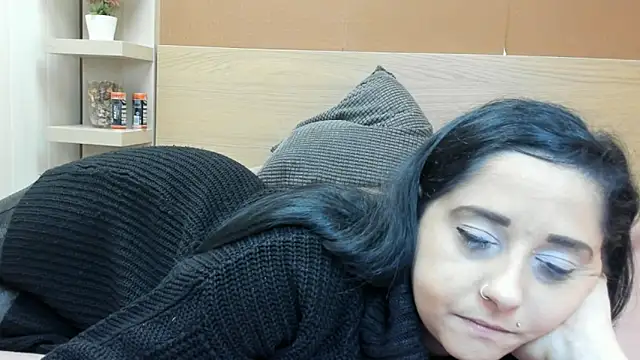 PinkyTwerkyX online show from 12.18.25