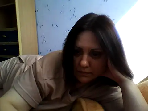 LockyCharm111 online show from 04.20.26