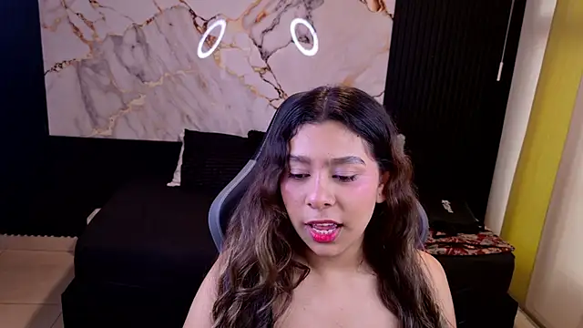 Sophie19   online show from 02.17.26