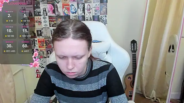 Snapshot of NikolFlostt chatting on 02.19.26 NikolFlostt online show from 02.19.26