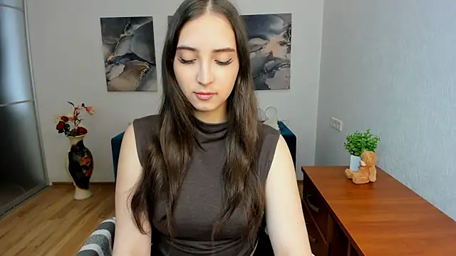 Effy Royse online show from 04.02.26