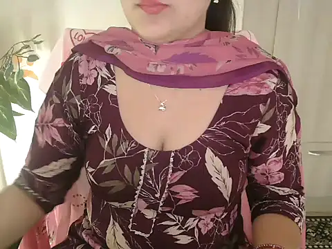  chitranshi online show from 04.04.26