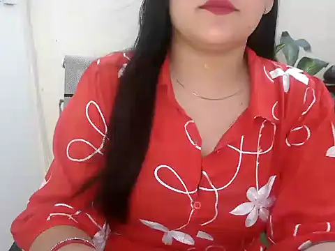 Snapshot of _chitranshi chatting on 07.18.26 chitranshi online show from 07.18.26