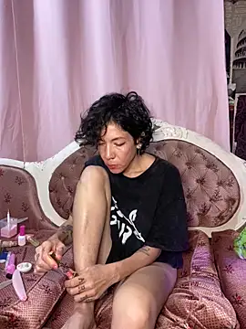 JeanneDuval8888 online show from 02.21.26