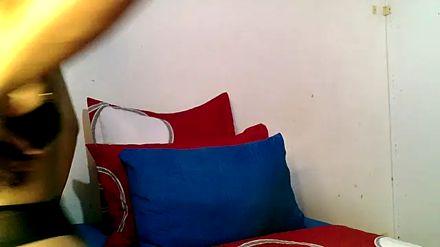 Snapshot of Mabelle_Eveline chatting on 04.29.26 Mabelle Eveline online show from 04.29.26