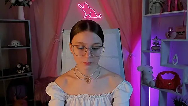 ElliFrankenweenie online show from 02.24.26