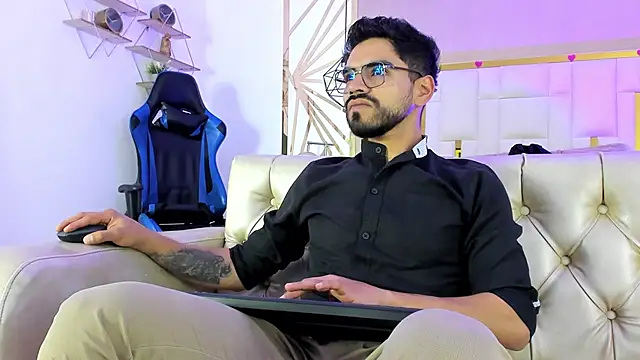 Snapshot of HotPulse_vc chatting on 03.02.26 HotPulse vc online show from 03.02.26