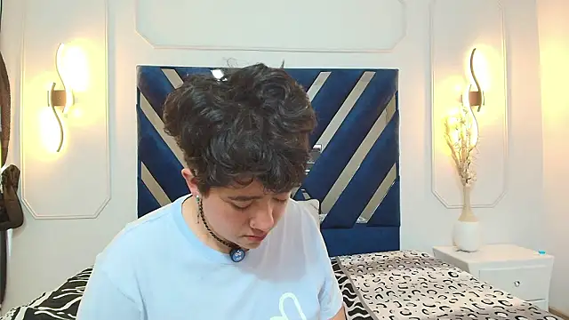 Gaia n Nix online show from 03.15.26