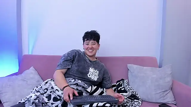 Gaia n Nix online show from 04.01.26