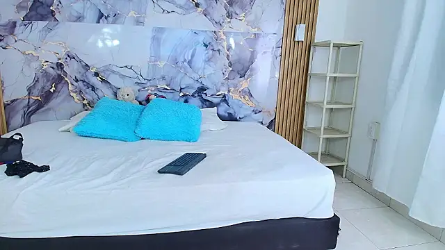 aixa 06 online show from 03.27.26