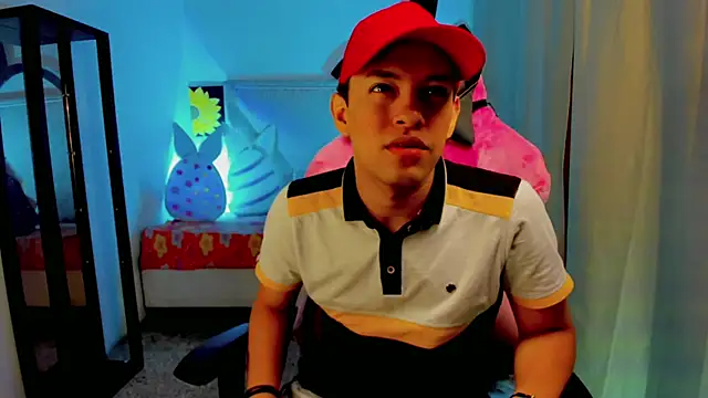 Top and bottom online show from 04.06.26