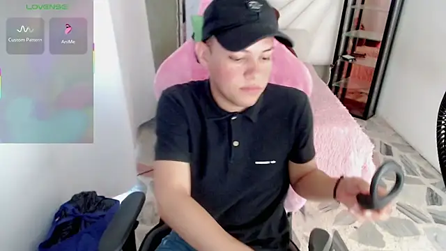 Top and bottom online show from 05.14.26