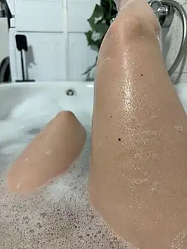 Ninimaus online show from 04.22.26