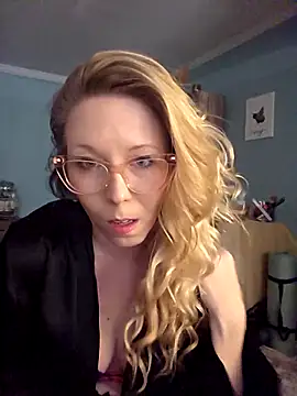 NikkiB653466 online show from 02.11.26