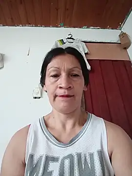 Layla Zaid online show from 03.06.26