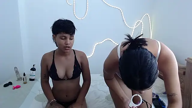 CherryGirlsXX online show from 02.27.26