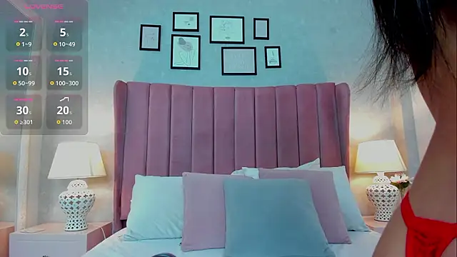 Snapshot of NataliaRivera_ chatting on 02.24.26 NataliaRivera online show from 02.24.26