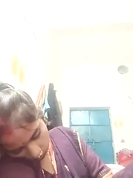 Snapshot of Anjli_hote chatting on 02.13.26 Anjli hote online show from 02.13.26