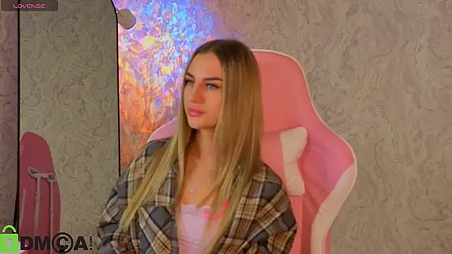 Snapshot of Silen_Tori chatting on 02.16.26 Silen Tori online show from 02.16.26