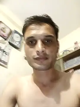 Beinghorny83 online show from 02.14.26