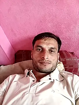 Beinghorny83 online show from 02.20.26