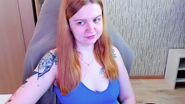 Snapshot of AnitaXVine chatting on 05.08.26 AnitaXVine online show from 05.08.26