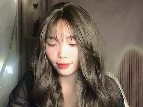 Snapshot of Girl-crazy1 chatting on 02.25.26 Girl-crazy1 online show from 02.25.26