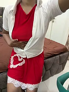 Snapshot of Zoya_Hottest chatting on 02.11.26 Zoya Hottest online show from 02.11.26