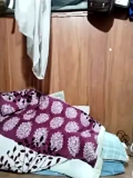 cute-shine online show from 03.17.26