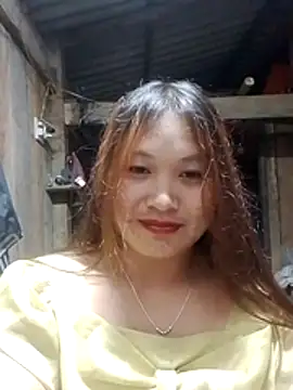 Snapshot of bany-lee chatting on 05.02.26 bany-lee online show from 05.02.26