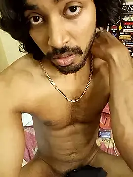 Snapshot of Yk_physique chatting on 02.19.26 Yk physique online show from 02.19.26