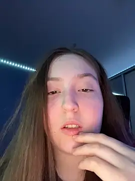 LixuryBaby online show from 03.04.26