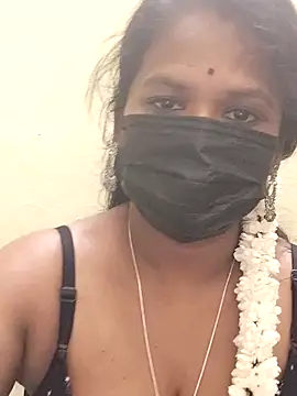Snapshot of Tamil_Ramya_ chatting on 05.04.26 Tamil Ramya online show from 05.04.26
