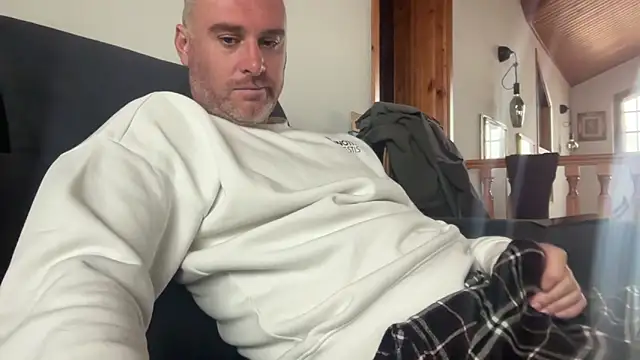 marcovik1 online show from 02.14.26