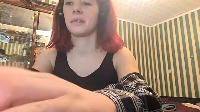 Snapshot of Remyelza chatting on 02.21.26 Remyelza online show from 02.21.26